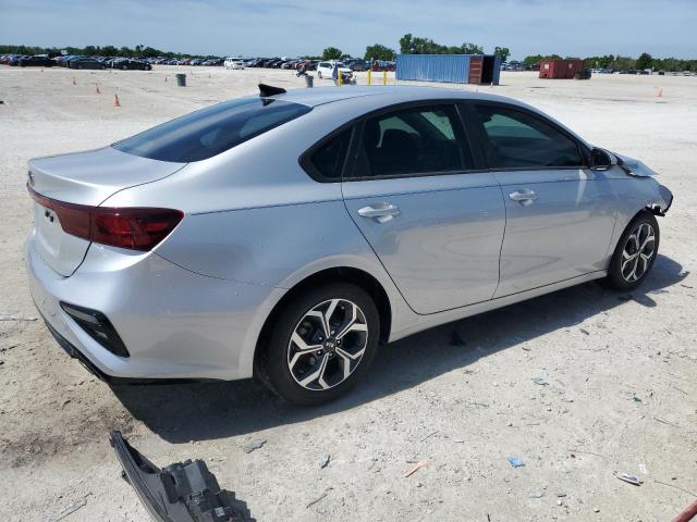 Photo 3 from auction – 2021 KIA FORTE FE with VIN 3KPF24AD3ME359806