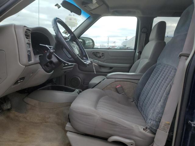 Photo 7 from auction – 2003 CHEVROLET BLAZER with VIN 1GNDT13X93K185950