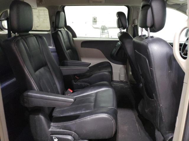 Photo 11 from auction – 2014 CHRYSLER TOWN & COU with VIN 2C4RC1BG2ER211132