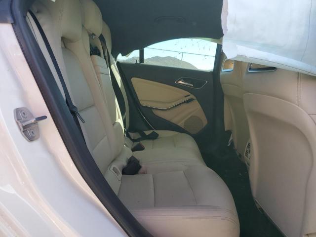 Photo 10 from auction – 2019 MERCEDES-BENZ CLA 250 with VIN WDDSJ4EB2KN757579