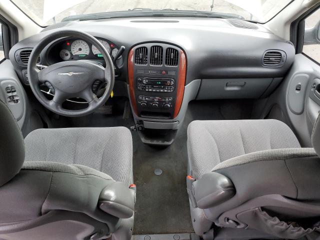 Photo 8 from auction – 2005 CHRYSLER TOWN & COU with VIN 2C4GP44R65R590096