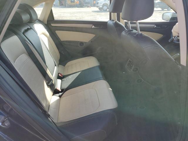 Photo 10 from auction – 2015 VOLKSWAGEN PASSAT SE with VIN 1VWBS7A31FC005538