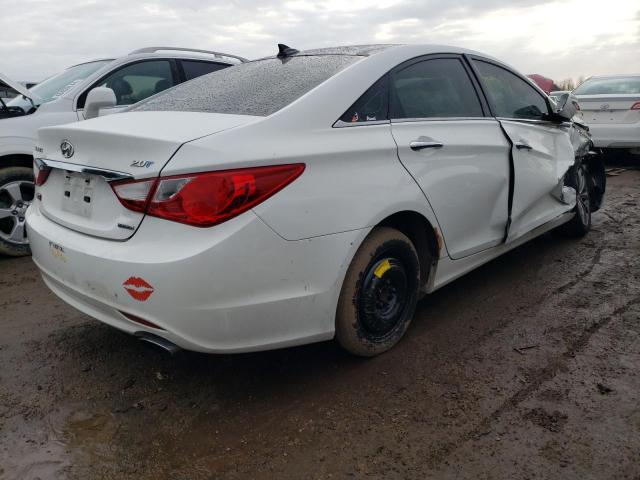 Photo 3 from auction – 2012 HYUNDAI SONATA SE with VIN 5NPEC4ABXCH329462