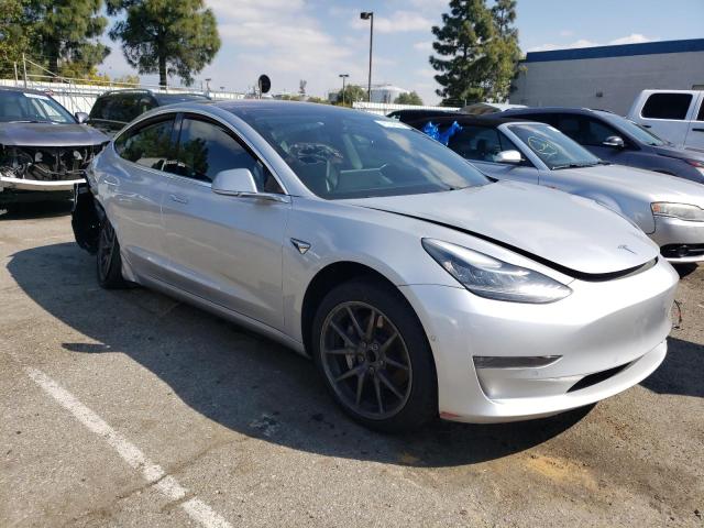 Photo 4 from auction – 2018 TESLA MODEL 3 with VIN 5YJ3E1EA3JF037231