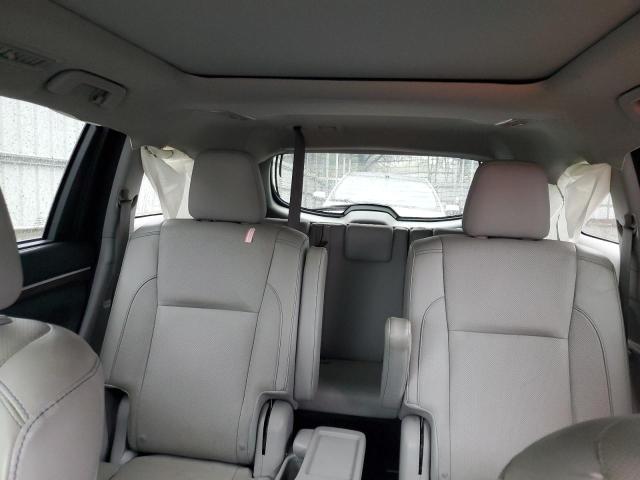 Photo 10 from auction – 2016 TOYOTA HIGHLANDER with VIN 5TDDCRFH6GS017144