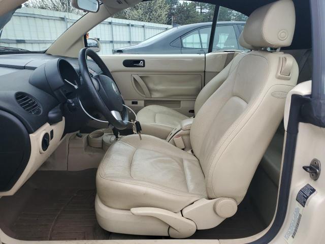 Photo 7 from auction – 2004 VOLKSWAGEN NEW BEETLE with VIN 3VWCD31YX4M336584