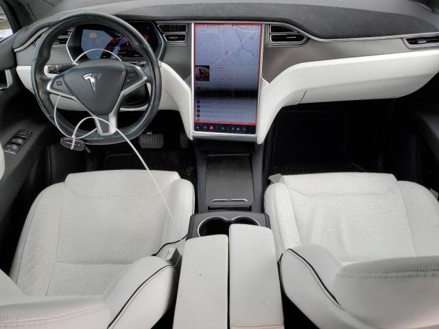 Photo 8 from auction – 2017 TESLA MODEL X with VIN 5YJXCBE20HF034335