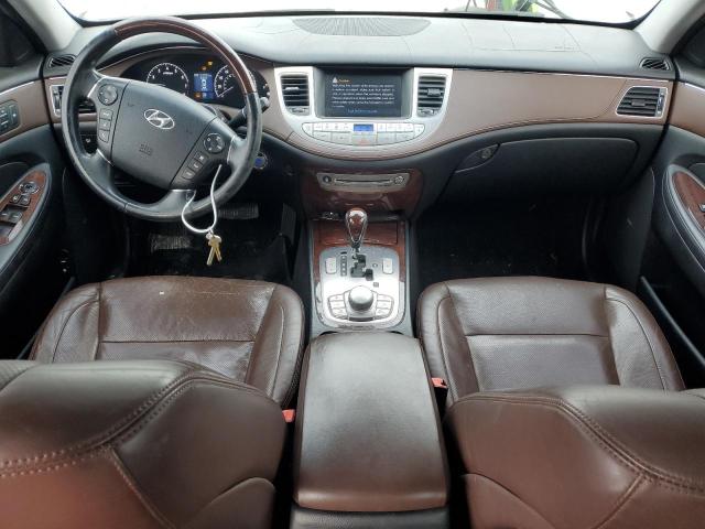 Photo 8 from auction – 2011 HYUNDAI GENESIS 4. with VIN KMHGC4DF3BU128199