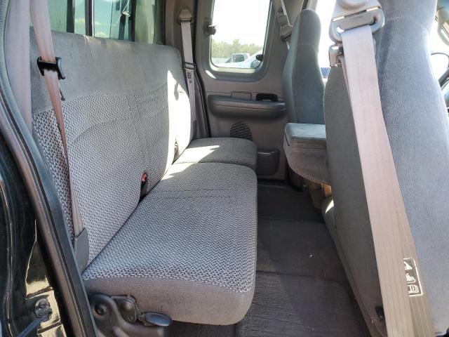 Photo 10 from auction – 2000 FORD F150 with VIN 1FTRX18L0YKA19560