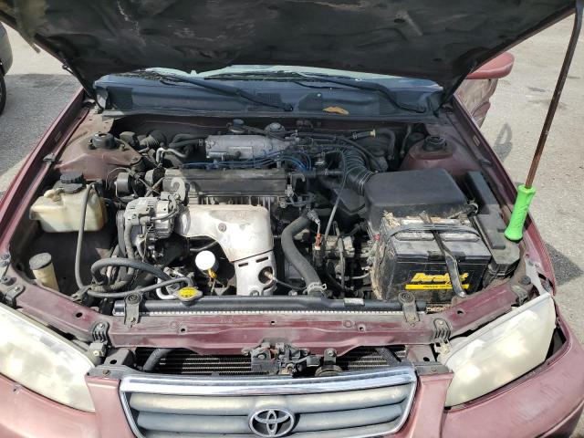 Photo 11 from auction – 2000 TOYOTA CAMRY CE with VIN 4T1BG22K8YU715591