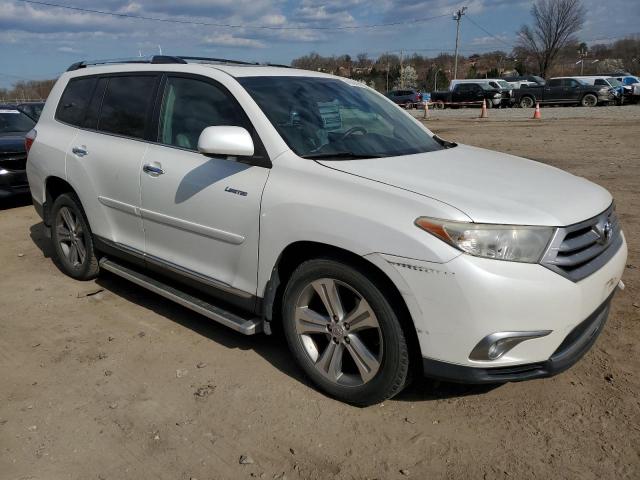 Photo 4 from auction – 2011 TOYOTA HIGHLANDER with VIN 5TDDK3EH1BS055973