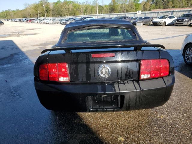 Photo 6 from auction – 2005 FORD MUSTANG with VIN 1ZVFT84N955252522