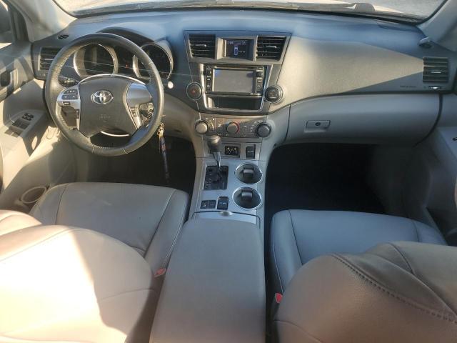 Photo 8 from auction – 2013 TOYOTA HIGHLANDER with VIN 5TDBK3EH0DS255799