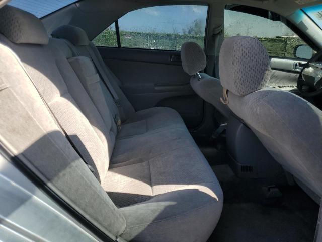 Photo 10 from auction – 2003 TOYOTA CAMRY LE with VIN 4T1BE32K33U135377