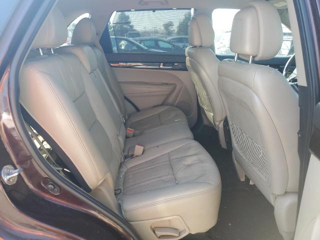 Photo 10 from auction – 2014 KIA SORENTO LX with VIN 5XYKTDA61EG517545