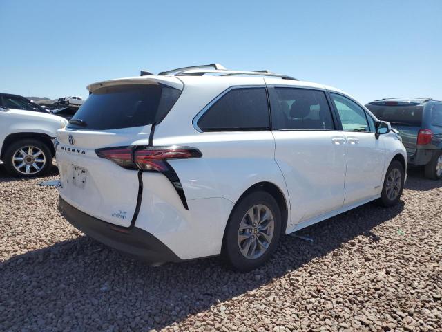 Photo 3 from auction – 2021 TOYOTA SIENNA LE with VIN 5TDKRKEC2MS073953