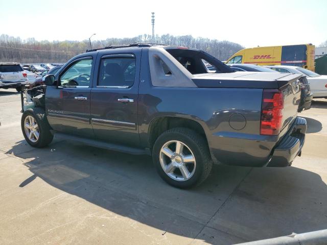 Photo 2 from auction – 2011 CHEVROLET AVALANCHE with VIN 3GNTKFE30BG100540