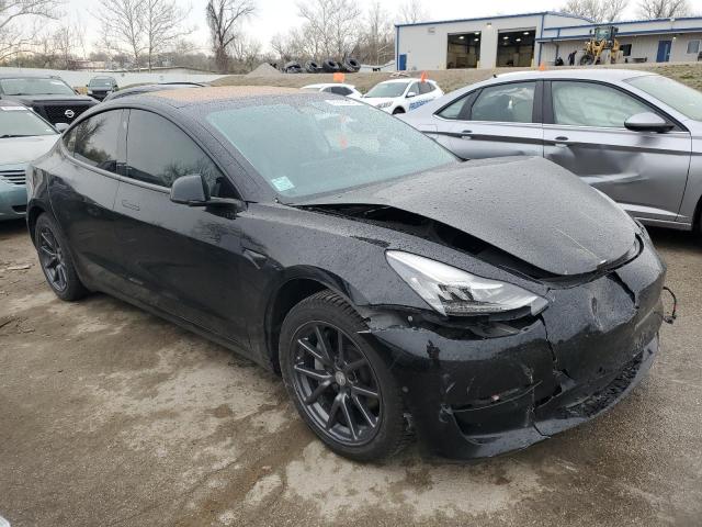 Photo 4 from auction – 2018 TESLA MODEL 3 with VIN 5YJ3E1EA7JF014972