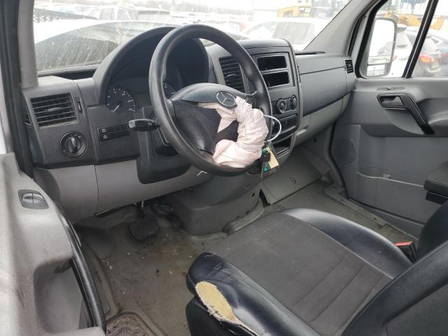 Photo 8 from auction – 2014 MERCEDES-BENZ SPRINTER 2 with VIN WD3PE8DE1E5897905