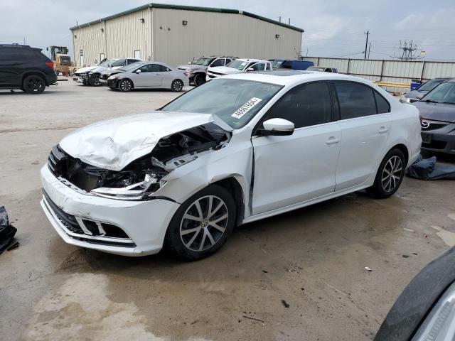 VOLKSWAGEN JETTA SE 2017 with VIN 3VWDB7AJ4HM258264 - Photo from auction