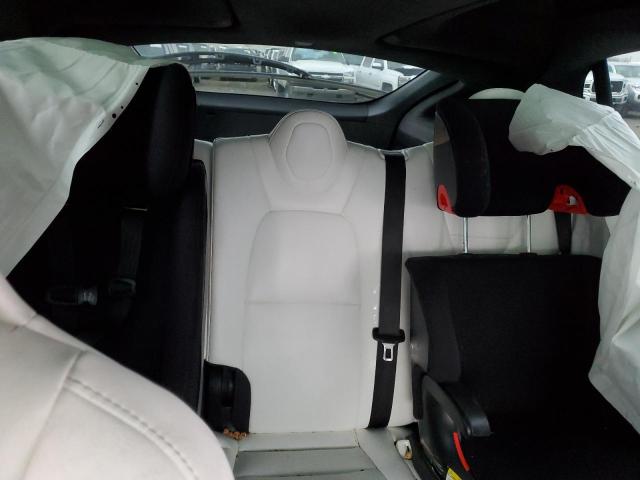 Photo 10 from auction – 2017 TESLA MODEL X with VIN 5YJXCDE23HF050105