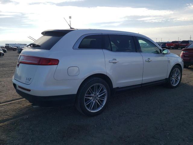 Photo 3 from auction – 2013 LINCOLN MKT with VIN 2LMHJ5AT2DBL53592