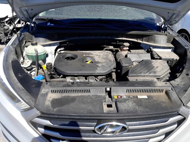 Photo 11 from auction – 2018 HYUNDAI TUCSON SE with VIN KM8J2CA48JU693598