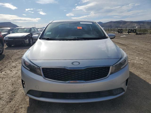 Photo 5 from auction – 2018 KIA FORTE LX with VIN 3KPFL4A70JE193585