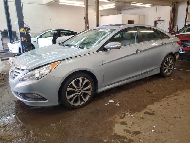 HYUNDAI SONATA SE 2014 with VIN 5NPEC4AB0EH817855 - Photo from auction
