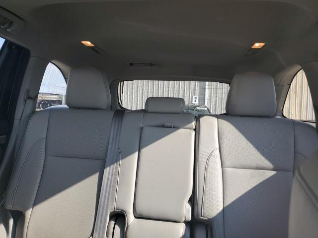 Photo 10 from auction – 2017 TOYOTA HIGHLANDER with VIN 5TDDZRFH1HS469082