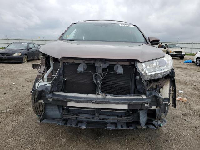 Photo 5 from auction – 2017 TOYOTA HIGHLANDER with VIN 5TDJZRFH1HS427689
