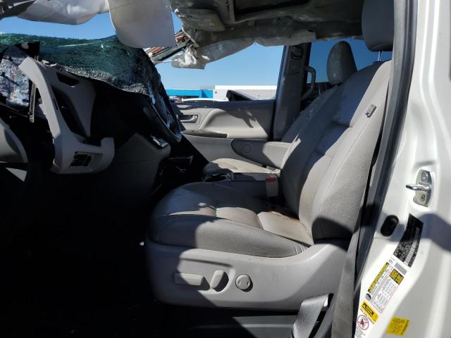 Photo 7 from auction – 2015 TOYOTA SIENNA XLE with VIN 5TDYK3DC5FS685220