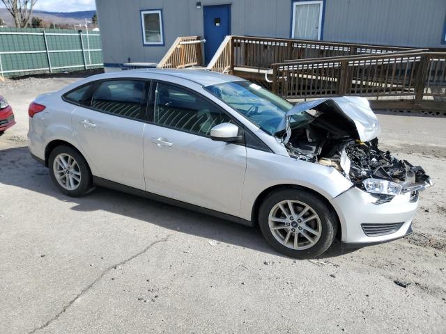 Zdjęcie 4 z aukcji – 2018 FORD FOCUS SE z VIN 1FADP3F28JL295412