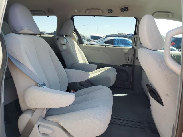Photo 11 from auction – 2013 TOYOTA SIENNA LE with VIN 5TDKK3DC3DS382097
