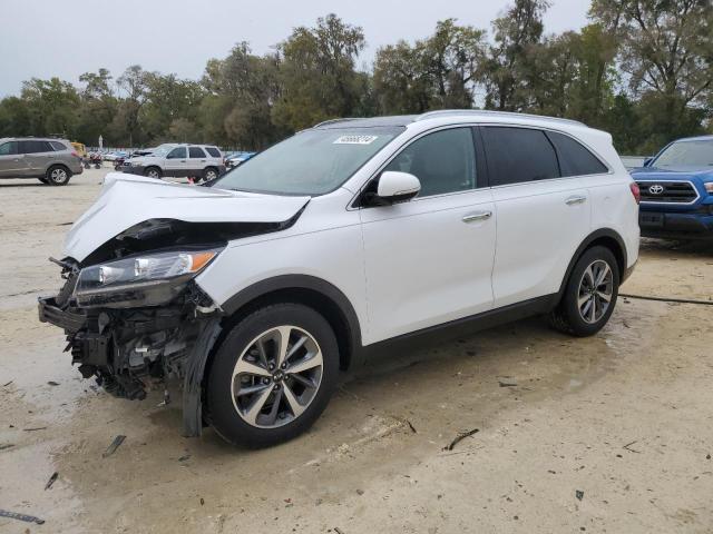 KIA SORENTO EX 2019 with VIN 5XYPH4A55KG460924 - Photo from auction