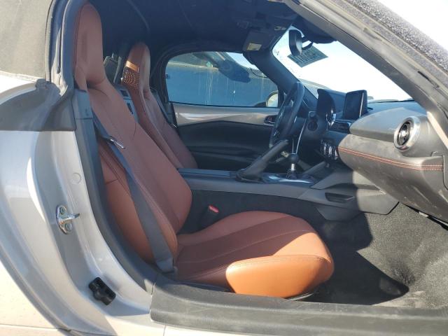 Photo 10 from auction – 2022 MAZDA MX-5 MIATA with VIN JM1NDAD70N0505938