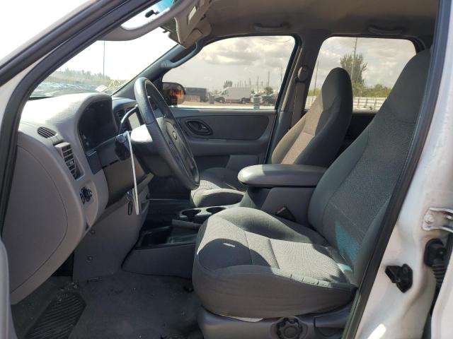 Photo 7 from auction – 2001 FORD ESCAPE XLT with VIN 1FMYU03131KB99753