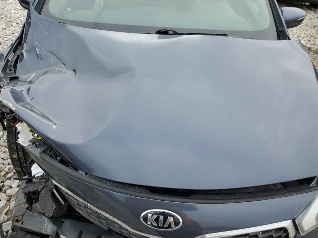 Photo 11 from auction – 2015 KIA FORTE LX with VIN KNAFX4A68F5256430