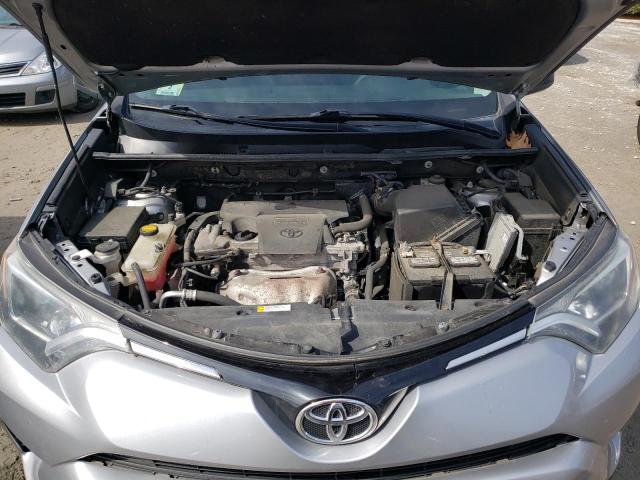 Photo 11 from auction – 2016 TOYOTA RAV4 LE with VIN 2T3BFREV7GW411031