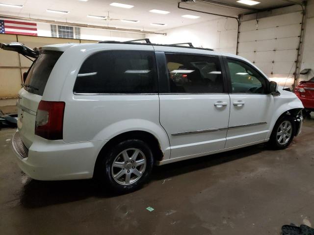 Photo 3 from auction – 2011 CHRYSLER TOWN & COU with VIN 2A4RR5DG1BR785505