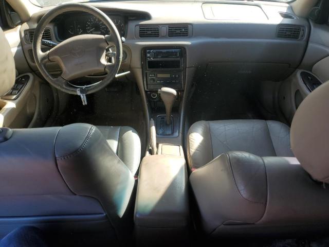 Photo 8 from auction – 2000 TOYOTA CAMRY LE with VIN 4T1BF28K7YU095150