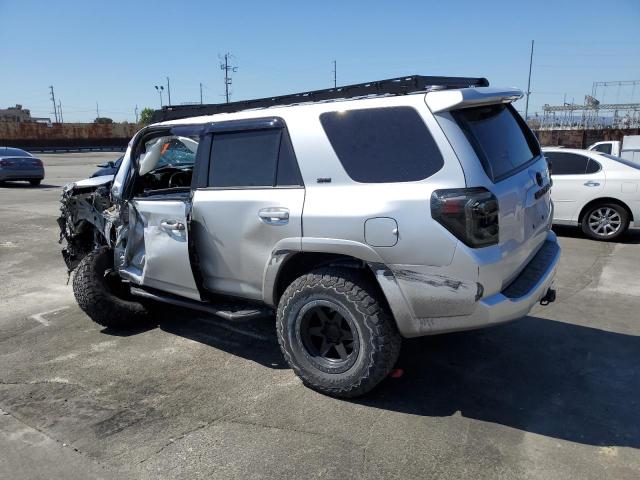 Photo 2 from auction – 2021 TOYOTA 4RUNNER SR with VIN JTENU5JR8M5838558