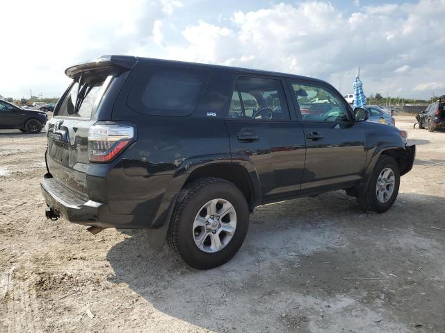 Foto 3 de la subasta – 2022 TOYOTA 4RUNNER SR con VIN JTEEU5JR3N5261908