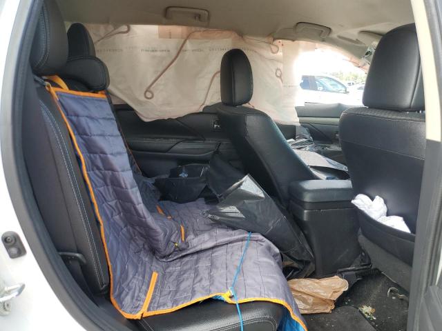 Photo 10 from auction – 2015 MITSUBISHI OUTLANDER with VIN JA4AD3A37FZ003124