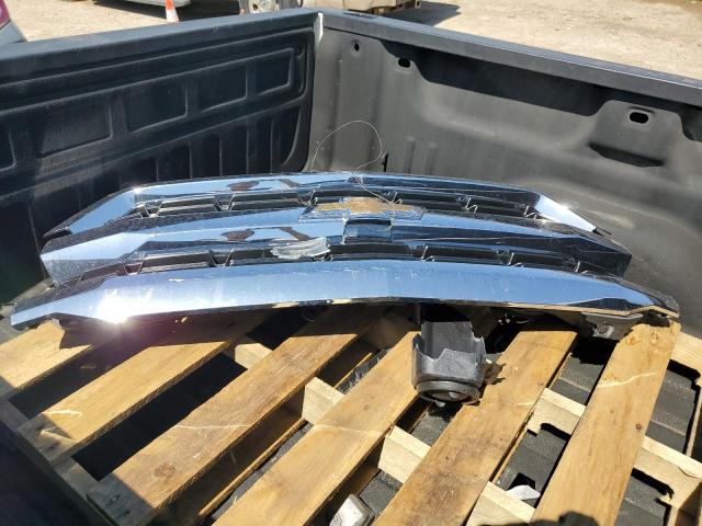 Photo 12 from auction – 2017 CHEVROLET SILVERADO with VIN 3GCUCRER1HG400175
