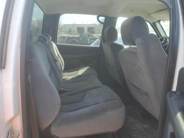 Photo 10 from auction – 2005 GMC NEW SIERRA with VIN 2GTEK13T551333205