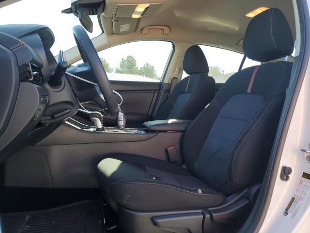 Photo 7 from auction – 2023 NISSAN SENTRA SR with VIN 3N1AB8DV2PY283362