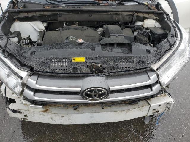 Photo 11 from auction – 2017 TOYOTA HIGHLANDER with VIN 5TDJZRFH8HS519107