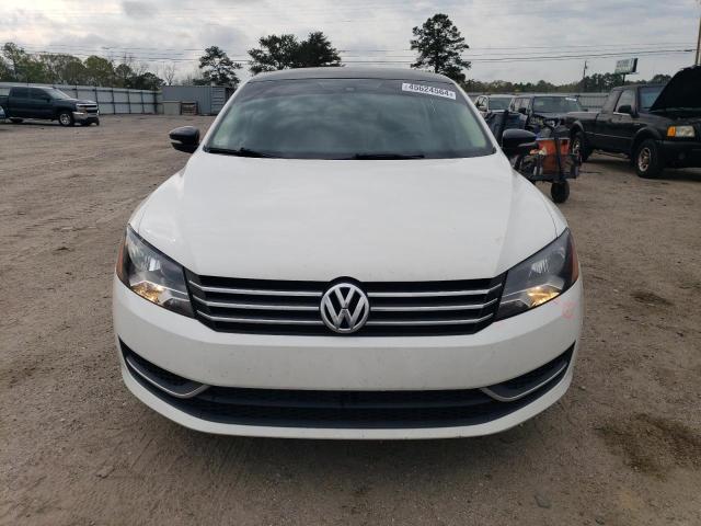 Photo 5 from auction – 2013 VOLKSWAGEN PASSAT S with VIN 1VWAP7A32DC138576