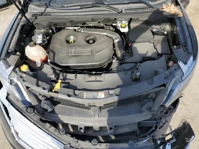 Photo 12 from auction – 2018 LINCOLN MKC RESERV with VIN 5LMTJ3DH6JUL12676